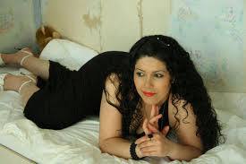 عندما تتقاحب الانثي و تشتعل