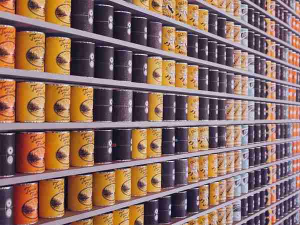 مخاطر وتأثير الأطعمة المعلبة على الصحة