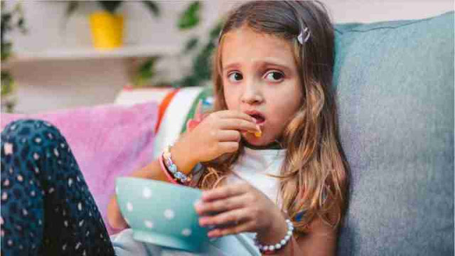 تحصين الاطفال من بعيد تحصين الاطفال من بعيد