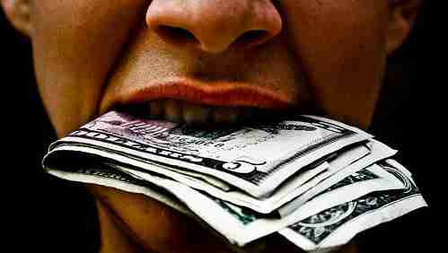 أضرار العملات الورقية على الصحة أضرار العملات الورقية على الصحة